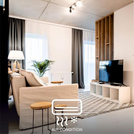 Hop & Lulu Premium Apartments โกเลนูฟ ภายนอก รูปภาพ
