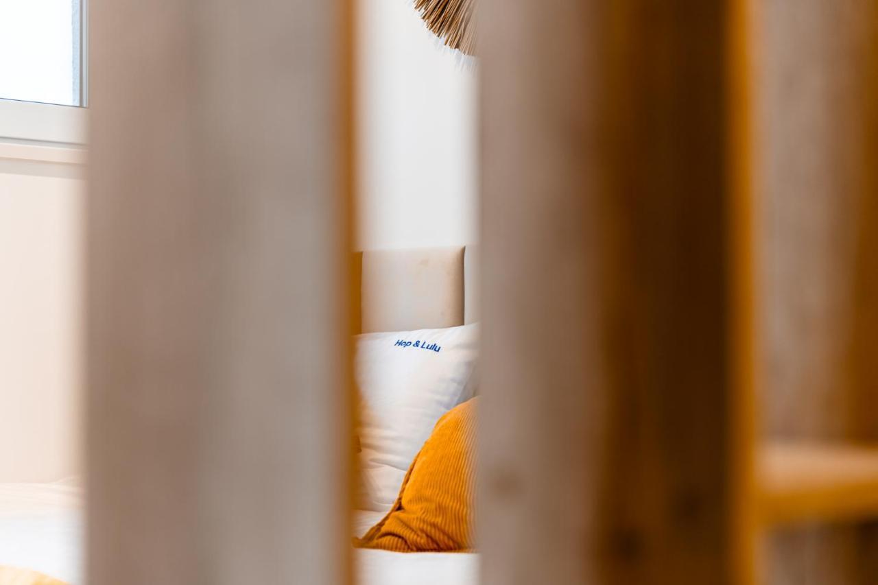 Hop & Lulu Premium Apartments โกเลนูฟ ภายนอก รูปภาพ
